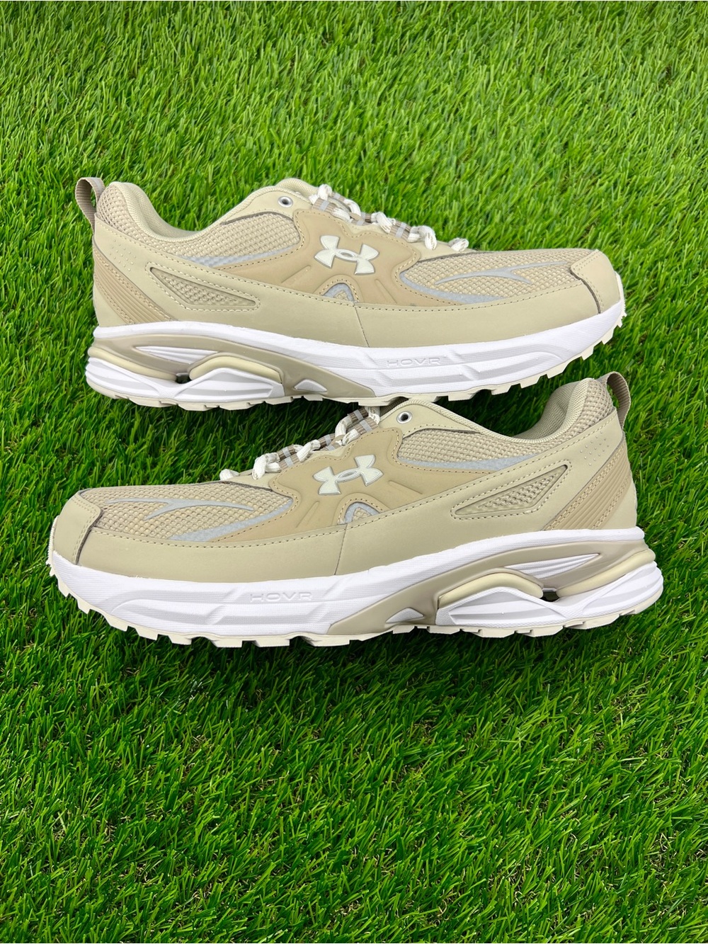 Under Armour Apparition Tech Men's Running Gym Walking Shoes Khaki HOVR - 10.5